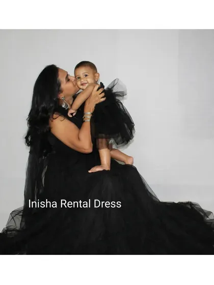 Create precious memories with your little one with my matching mom and baby outfits. This black tulle gown set is a popular choice for newborn and family photoshoots.