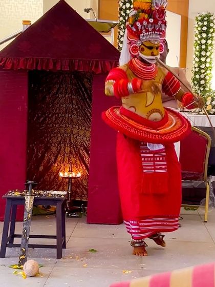 Witnessing the magnificent Muthappan Theyyam ritual in Kerala was a truly humbling experience. In this ancient tradition, the divine speaks to devotees through a human medium. A powerful reminder of the sacred energies that move through our world.