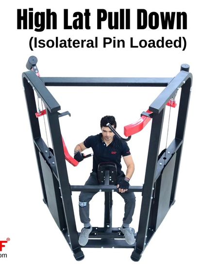 A user performing a single-arm pulldown.