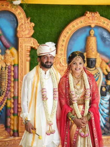 The lovely Shribindu and her groom on their muhurtham day. It was a pleasure creating their classic South Indian wedding looks, complete with traditional attire and glowing, natural makeup.