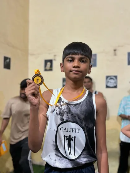 Another proud winner from our in-house endurance competition. His hard work and training paid off, and we couldn't be prouder.