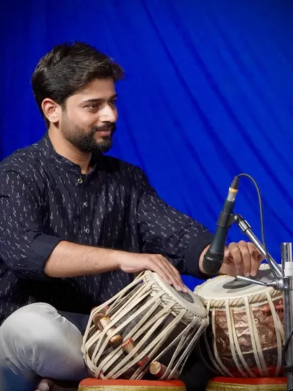 Another photograph from the 'Swaranubhuti' concert, clicked by Swarchhaya.