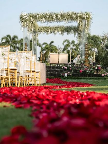 Sacred Mandaps & Ceremonies photo 21