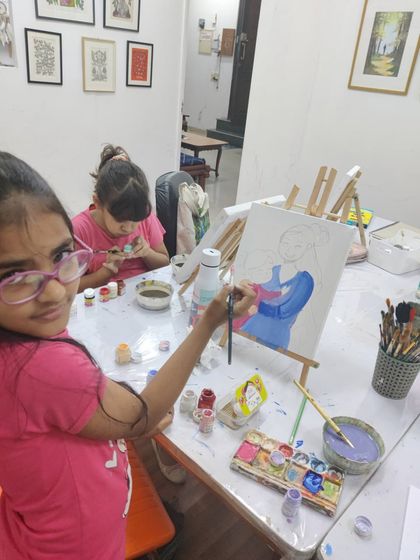 More happy faces and amazing creations from our specialty workshops, including tote bags, Mother's Day gifts, and abstract art explorations.