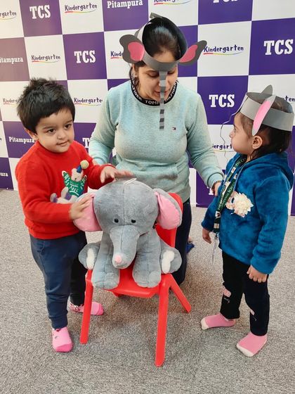 Unleashing Creativity: Arts, Crafts & Role-Play photo 27