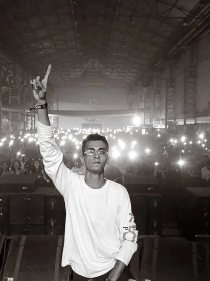 A powerful moment at Nesco, looking out at a sea of phone lights. This is the connection I build with the audience, creating an unforgettable shared experience during my concert sets.