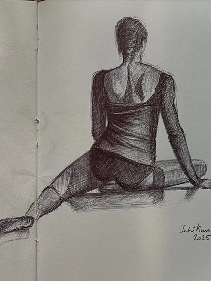 A figure sketch done in pen in my sketchbook. Sketching every day, even quick studies like this, makes me happy and keeps my skills sharp.