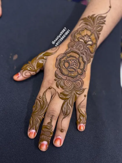 A beautiful rose design with flowing leaves, perfect for a party or special occasion. The shading on the rose gives it a realistic, 3D look.