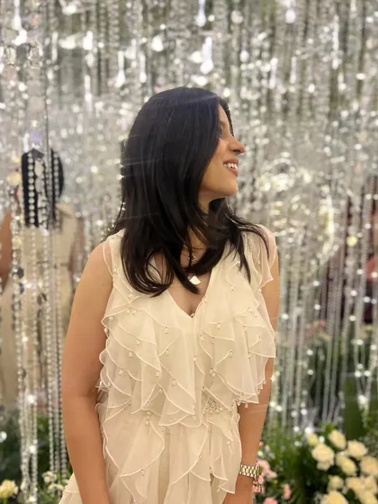 A close-up of the ruffled details on my jumpsuit. It's these little textures and elements that make an outfit interesting and unique.