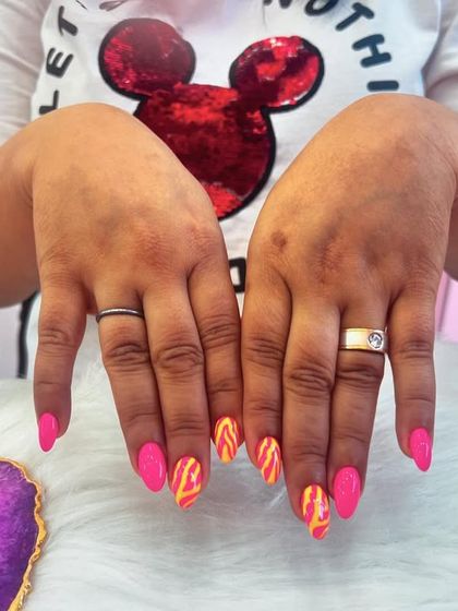 Bold & Abstract Statements photo 12