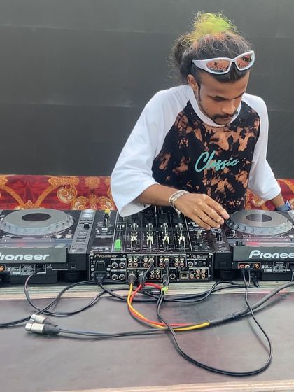 Akzy - Event DJ & Production Services The Mudiyan DJ Brand photo 6