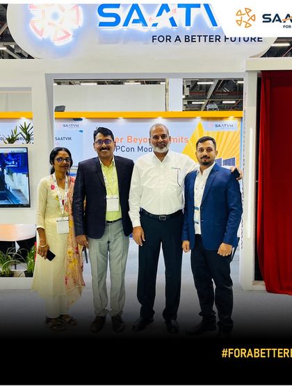 Welcoming esteemed partners to our booth at RenewX 2025. Together, we shine brighter.