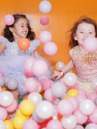 Family Dining & Play Lounge