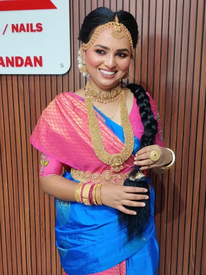 This is the traditional Iyer Madisar drape, a style I absolutely love creating. I have a special technique to achieve this authentic 9-yard look using just a 6-yard saree, making it both beautiful and comfortable to wear.