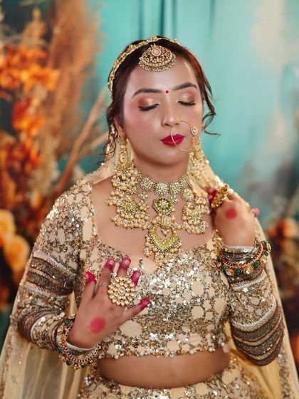 Bridal Makeup Mastery photo 38