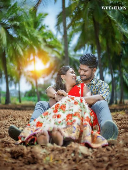 Creative Pre-Wedding Shoots photo 43