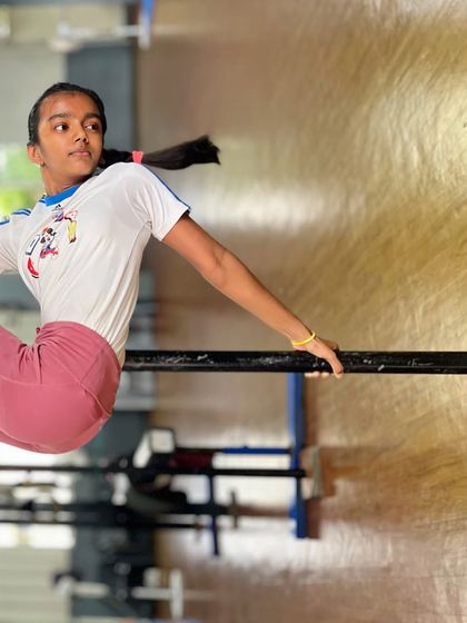 The Movement Studio - Gymnastics & Calisthenics Calisthenics: Strength & Balance photo 3