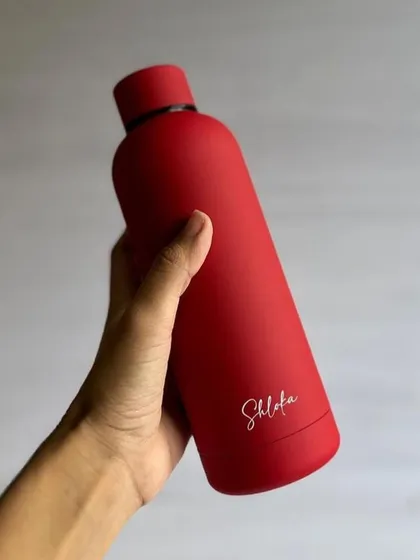 Our super cool matte coated Aqua-lite bottle in a bold red. This bottle keeps water cold for 24 hours and is BPA free, making it a perfect summer essential.