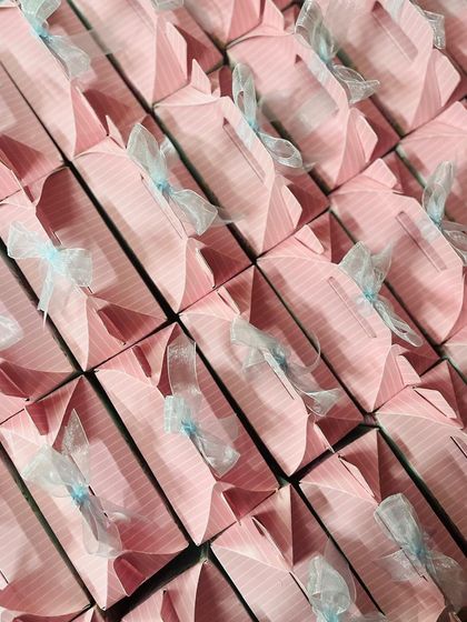 Gift Hamper - Corporate Gifting Gifts for Personal Celebrations photo 17