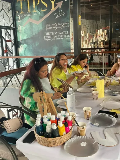 Who says kitty parties have to be boring? I love bringing the fun to get-togethers, where friends can catch up, laugh, and unleash their creativity over painting and snacks.