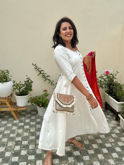 A full-length shot showing the complete, comfortable, and chic outfit.