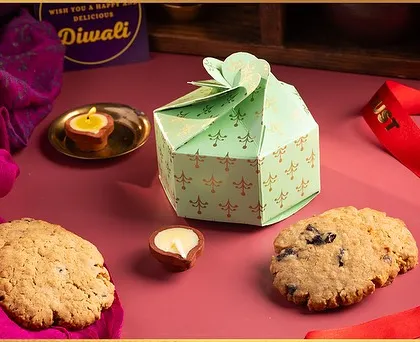 Our Flower Cookie Gifting Box for Diwali, another beautiful packaging option for our delicious and healthy oatmeal cranberry cookies.