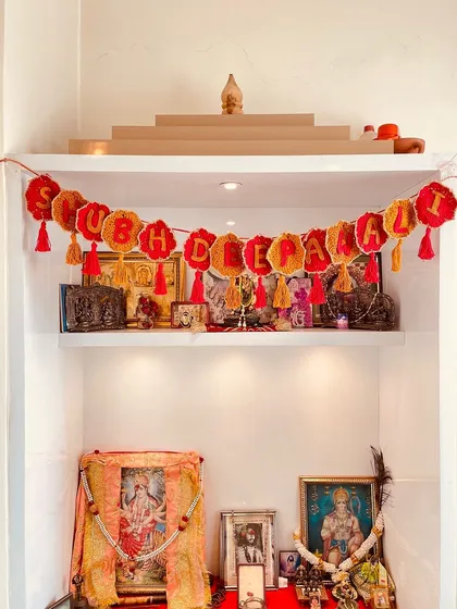 A customer wanted a sustainable, reusable decoration for Diwali, and I was so happy to create this "Shubh Deepawali" bunting for her. Seeing it hanging in her home mandir, ready for the festival, brings me so much joy.