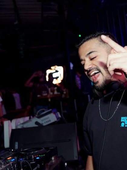 Crowd Control: The MC Experience photo 16