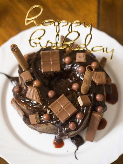 Faraway Feast - Specialty Cakes & Desserts Simply Beautiful: Tea Cakes & Bundts photo 3