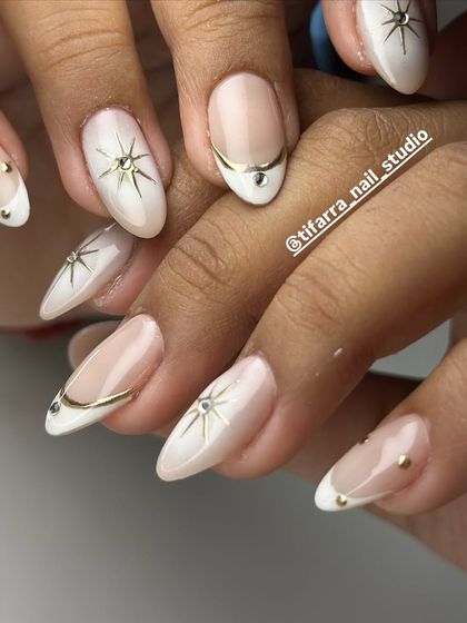 Switching it up with the ultimate nail flex. This set features aura art, isolated chrome designs, and starburst details.