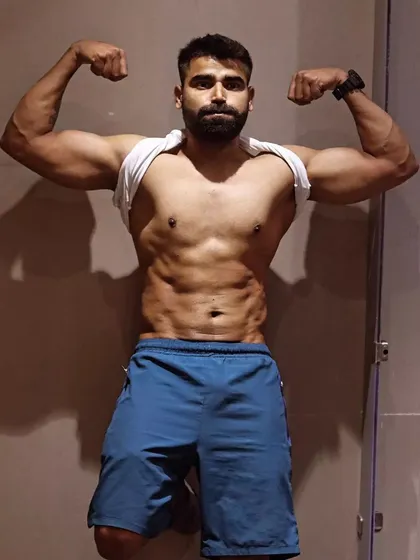I believe your body should match your amazing personality. I practice what I preach, focusing on building a strong, functional physique with a well-defined core and upper body strength. This is the result of consistent, disciplined training.