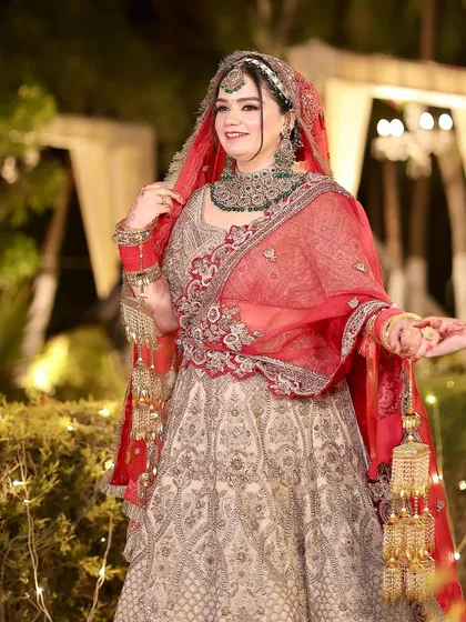 This bride's look is perfect for an outdoor evening wedding, with makeup that glows beautifully under the lights.