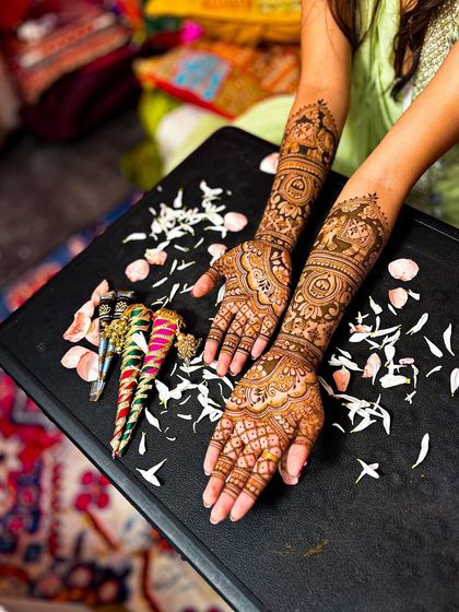 Lotus Mehendi Arts - Bridal & Occasion Mehendi Elaborate Bridal Designs photo 79