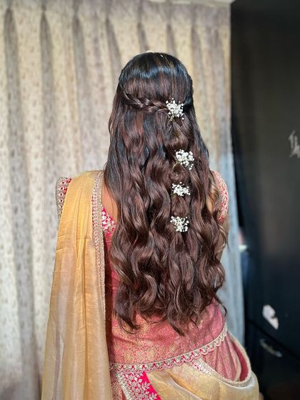 Vibrant Pre-Wedding Events photo 21