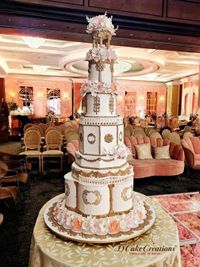 Dessert Tables & Curated Gift Hampers