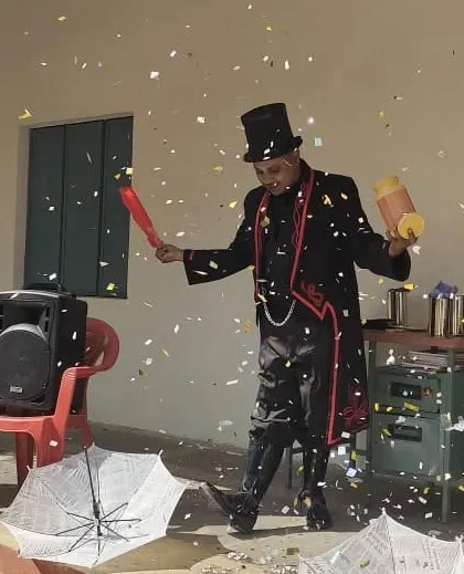 A shower of confetti creates a magical moment. This is a fantastic way to add excitement and a celebratory feel to any part of my show.