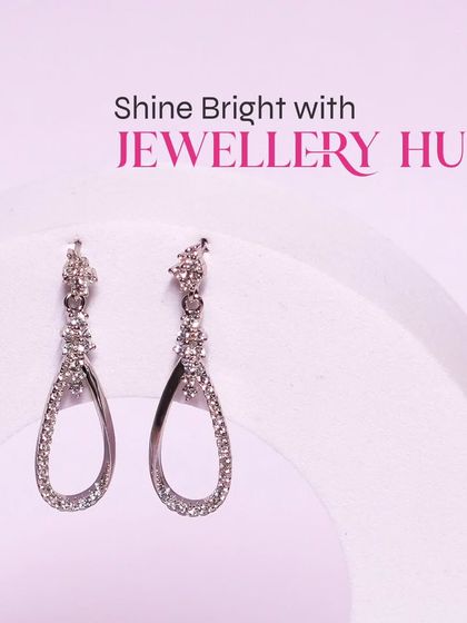 Shine bright with these elegant teardrop-shaped dangle earrings. They are crafted to be lightweight while offering maximum sparkle.