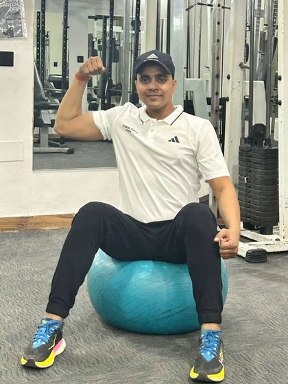 Flexing on the stability ball.