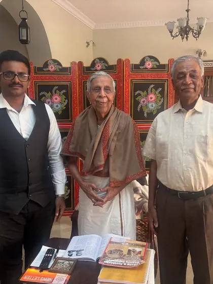 It was a great honor to meet and receive blessings from the Hon’ble Justice Venkatachalaiah, the former Chief Justice of the Supreme Court of India. Learning from such legal legends is a privilege that shapes my practice.