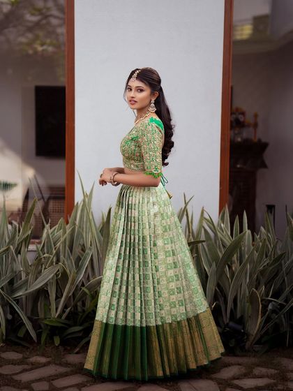 Maya Designer Studio - Custom Bridal & Occasion Wear Modern Half Sarees (Langa Voni) photo 5