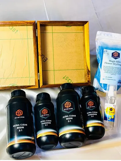This book-shaped teakwood frame kit is perfect for creating a unique wedding keepsake. The kit comes with all the necessary supplies, including our high-quality resin and flower drying gel.