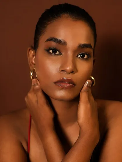 This portrait showcases how I work with the natural texture and tone of the skin. The makeup enhances her features and provides a smooth, even canvas that still looks completely real.