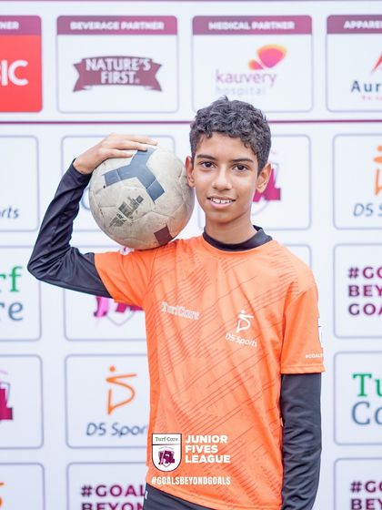 Youth Football: The Junior Fives League photo 8