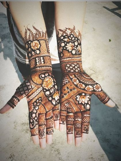 Priya Verma - Festival & Occasion Mehndi Signature Indo-Arabic Designs photo 4