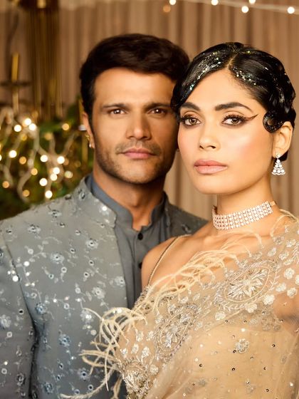 Glamorous Reception & Sangeet Styles photo 23