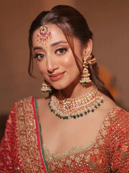 Another close-up, focusing on the flawless base and soft contouring. This is a look that channels timeless elegance and makes any bride feel like royalty.