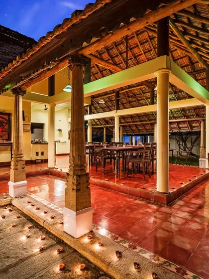 Our Ayurvedic restaurant glows warmly at night, lit by candles and lanterns. This magical dining experience enhances the healing properties of the food, creating a truly harmonious end to the day.