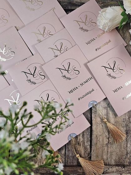 Rajendra Cards - Custom Wedding Invitations & Stationery Modern & Acrylic Invitations photo 7