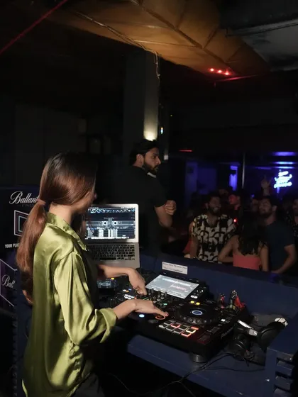 A shot from a crazy night in Dehradun. You can see the crowd is right there with me, totally locked into the music. I love playing for energetic audiences like this.