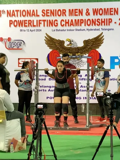 Siddhi setting up for her squat at the National Open. She was dealing with immense personal stress and family health emergencies leading up to this meet, which severely hampered her prep. Despite this, she showed up and hit a massive 140kg squat.